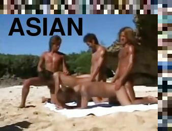 azjatyckie, na-zewnątrz, anal, seks-grupowy, plaża, napalona
