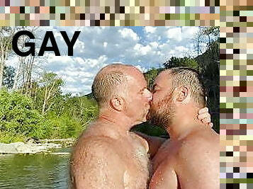הומוסקסואל, דוב