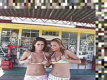 Hot 18 Year Old Farm Girls Come To Florida To Get Naked