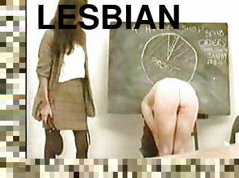 לסבית-lesbian, מנהל, עונש-מלקות