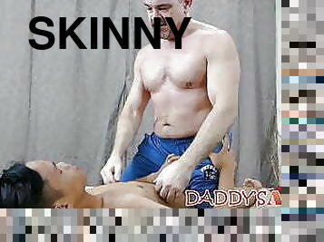 asia, ayah, kurus, blowjob-seks-dengan-mengisap-penis, homo, kaki, ayah-daddy, homoseks