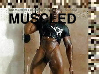 shower muscle