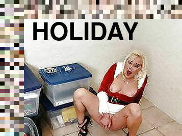 Smoking Hot and Slutty Holiday Celebration