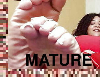 mature, black, pieds, fétiche