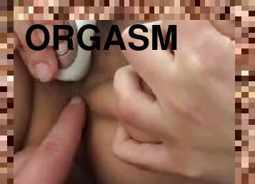 kliitor, masturbatsioon, orgasm, tussu, pritsima, tüdruksõber, kiimas, blond, soolo, lähedalt