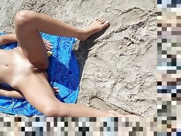 nudisti, u-javnosti, pička-pussy, supruga, amaterski, mame-koje-bih-jebao, mame, kamera, plaža, voajer