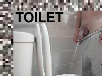 pisser, amateur, énorme-bite, gay, toilette, fétiche, solo, musclé, ours, bite