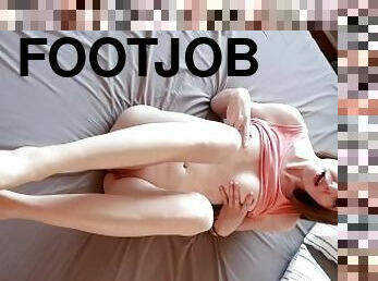 Footjob?! Yes! Long slender legs of the beautiful Elena Ross in action!