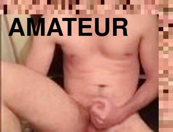 amateur, ejaculation-sur-le-corps, gay, branlette, gode, solo, musclé, minet, bite