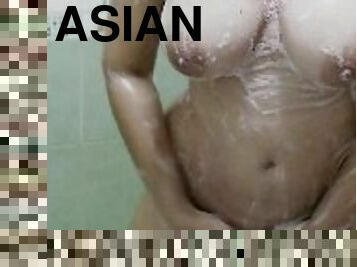 asiatisk, bad, storatuttar, orgasm, fitta-pussy, kvinnligt-sprut, amatör, tonåring, leksak, japansk