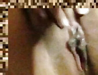 asiatic, masturbare-masturbation, orgasm, pasarica, milf, american, frumoasa, bisexual, bruneta