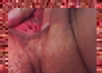 masturbation, orgasm, fitta-pussy, kvinnligt-sprut, amatör, mogen, fingerknull, ensam, vått, tatuering