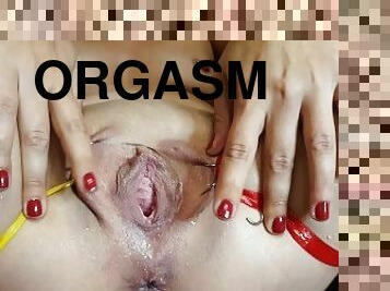 extremo, masturbación, pezones, orgasmo, coño-pussy, squirting, chorro-de-corrida, paja, con-piercings, prieto