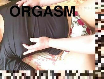 masturbation, bröstvårtor, orgasm, pissande, kvinnligt-sprut, mogen, cumshot, leksak, fingerknull, snuskig