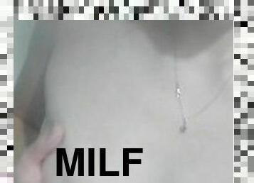 Not a perfect body, but I'm a milf