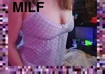 Sexy saggy tits MILF nighttime strip and play to orgasm
