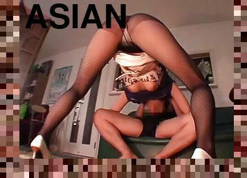 Asian beautiful girlfriend has sex in pantyhose