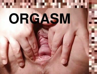 klitta, orgasm, kvinnligt-sprut, amatör, leksak, pov, sprut, fetisch, ensam