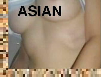 Asain girl nice body.