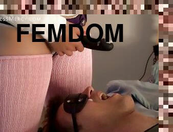 Femdom Face Fucking Ass Eating