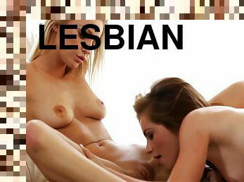 payudara-besar, lesbian-lesbian, berambut-pirang, berambut-cokelat