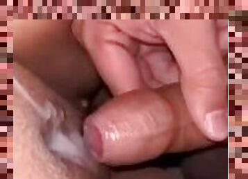 masturbación, coño-pussy, esposa, amateur, chorro-de-corrida, casero, latino, paja, corrida-interna, regordeta