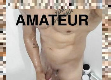 bad, masturbation, amatör, gay, perfekt, dusch, ensam, muskulös, tatuering