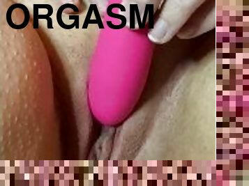 röv, storatuttar, masturbation, orgasm, amatör, leksak, bbw, tatuering