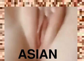 Filipina finger her pussy