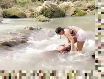 Me and my friends in river bath with sexy nude videos????