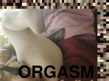 masturbation, orgasm, kvinnligt-sprut, amatör, rödhårig, söt, petit, ensam