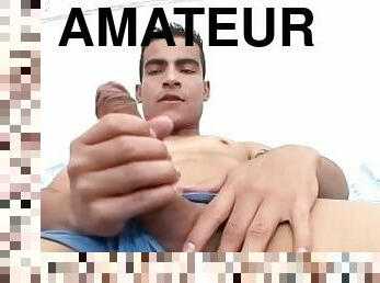 masturbation, amateur, ejaculation-sur-le-corps, gay, secousses, ejaculation, minet, tatouage, bite