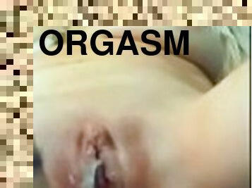 masturbation, orgasm, kvinnligt-sprut, brudar, milf, leksak, blond, dildo, petit