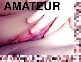 masturbation, chatte-pussy, amateur, belle-femme-ronde, joufflue, solo, taquinerie