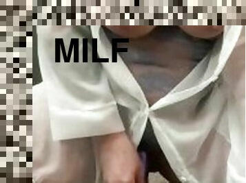 storatuttar, kvinnligt-sprut, amatör, milf, leksak, fingerknull, blond, underkläder, dildo, tuttar