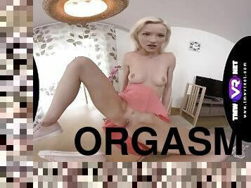 mastrubacija, orgazem, babe, najstnice, pov, blond, drobcena, solo, obrita, realnost