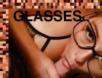 glasögon, amatör, brudar, avsugning, gigantisk-kuk, milf, pov, blond, underkläder, kuk