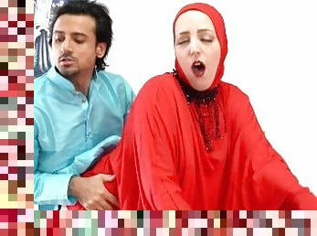 Hijabi Muslim wife of an old man gets fucked by another man