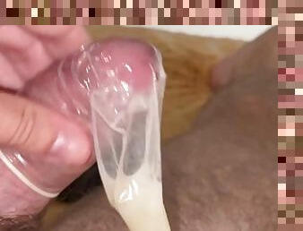 poilue, masturbation, amateur, ejaculation-sur-le-corps, gay, branlette, ejaculation, solo, ours, bite