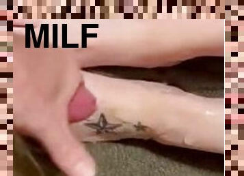 Gave my man a foot job until he blew a HUGE load