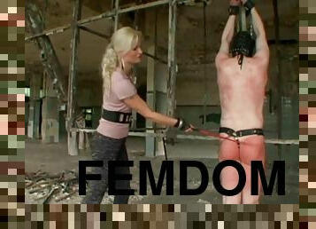 udendørs, kæmpestor-pik, tysk, bdsm, blond, fetish, femidom, smæk