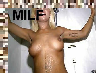 Julie Hunter In Amazing Xxx Clip Milf Incredible Full Version