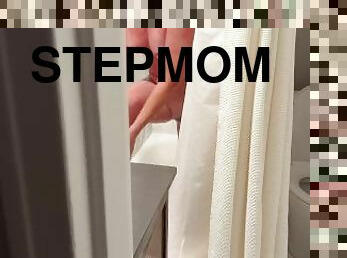 bagno, tettone, masturbarsi, eruzioni-di-sperma, mammine-mature, mamme, videocamera, voyeur, masturbazione, sperma