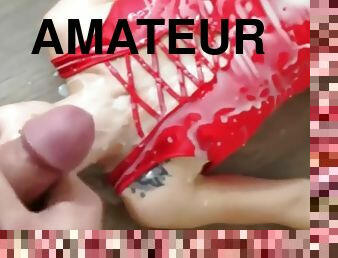 monstre, amateur, ejaculation-sur-le-corps