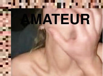 fête, amateur, babes, ejaculation-sur-le-corps, ados, maison, point-de-vue, collège, blonde, gaie