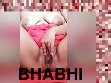 Horny Bhabhi Showing Her Big Tits And Rubbing Pussy Hard