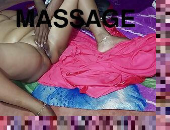 Raju Nokar Ne Ki Madam Ki Full Body Massage - Xxx Landlady Sex
