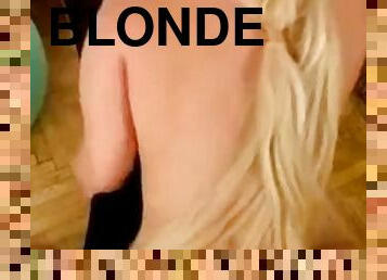 blond