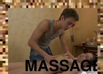 Naughty babe gets sensual massage