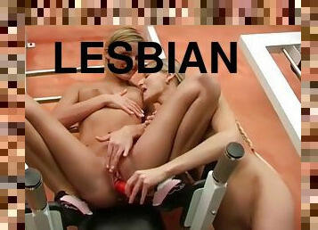 lesbisk, dildo, gym